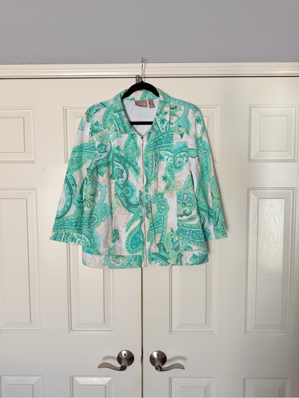 Women’s Chico’s Paisley Zipper Front Pocket Jacket